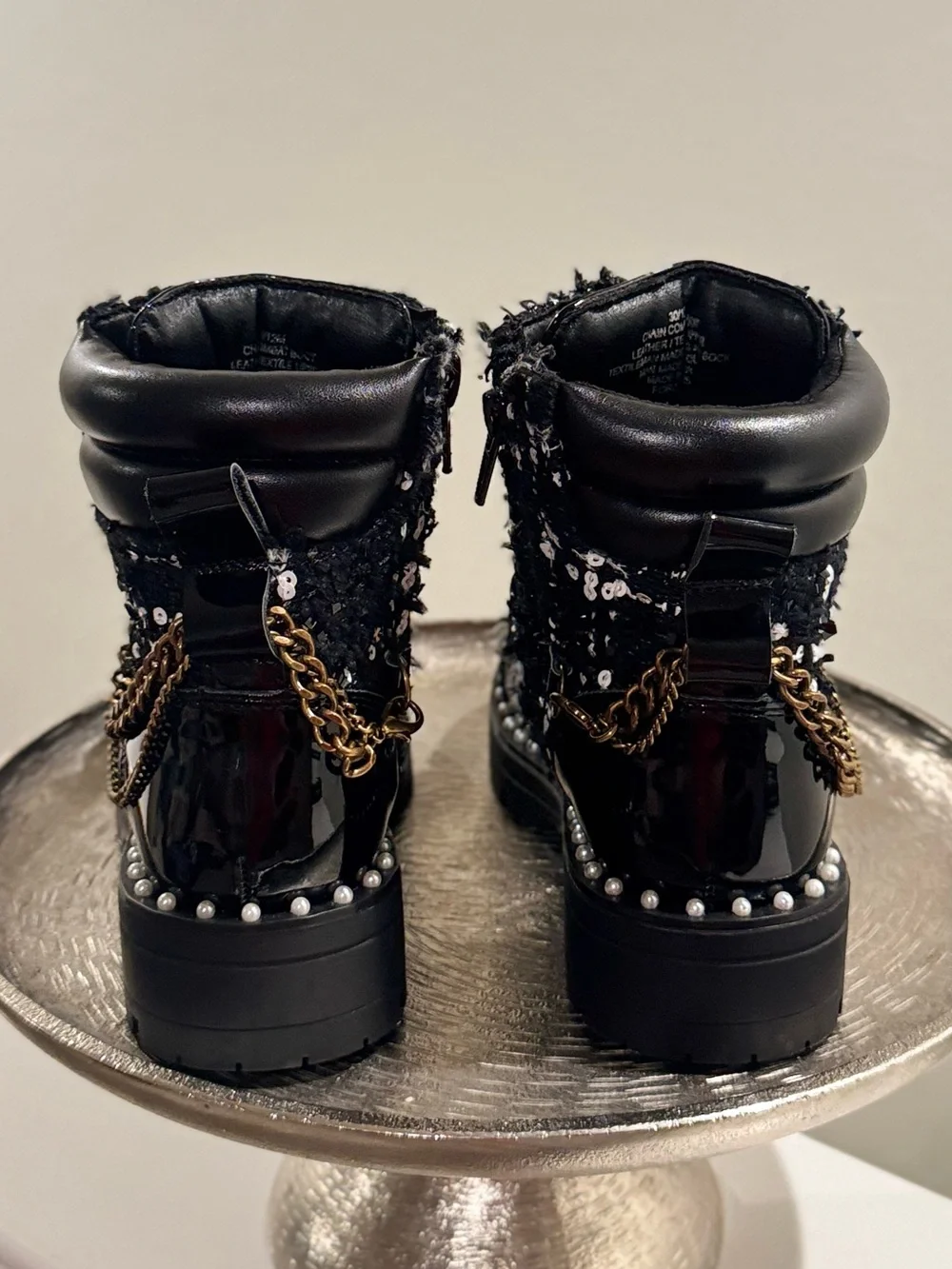 KURT GEIGER Chain Combat Boot . Sizes : 30,31,34 . New !!!